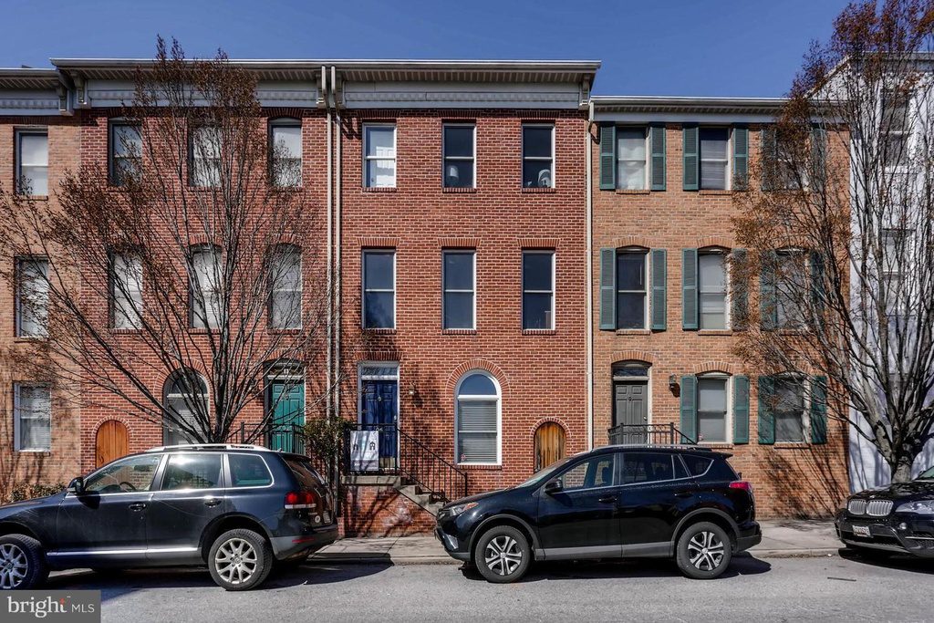 6 West Henrietta Street — space 1