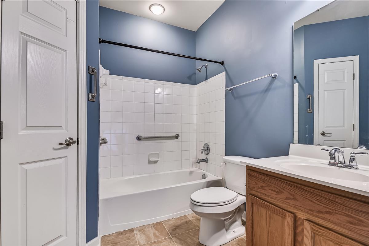 5303 Wyndholme Circle — Unit 1 — photo 6