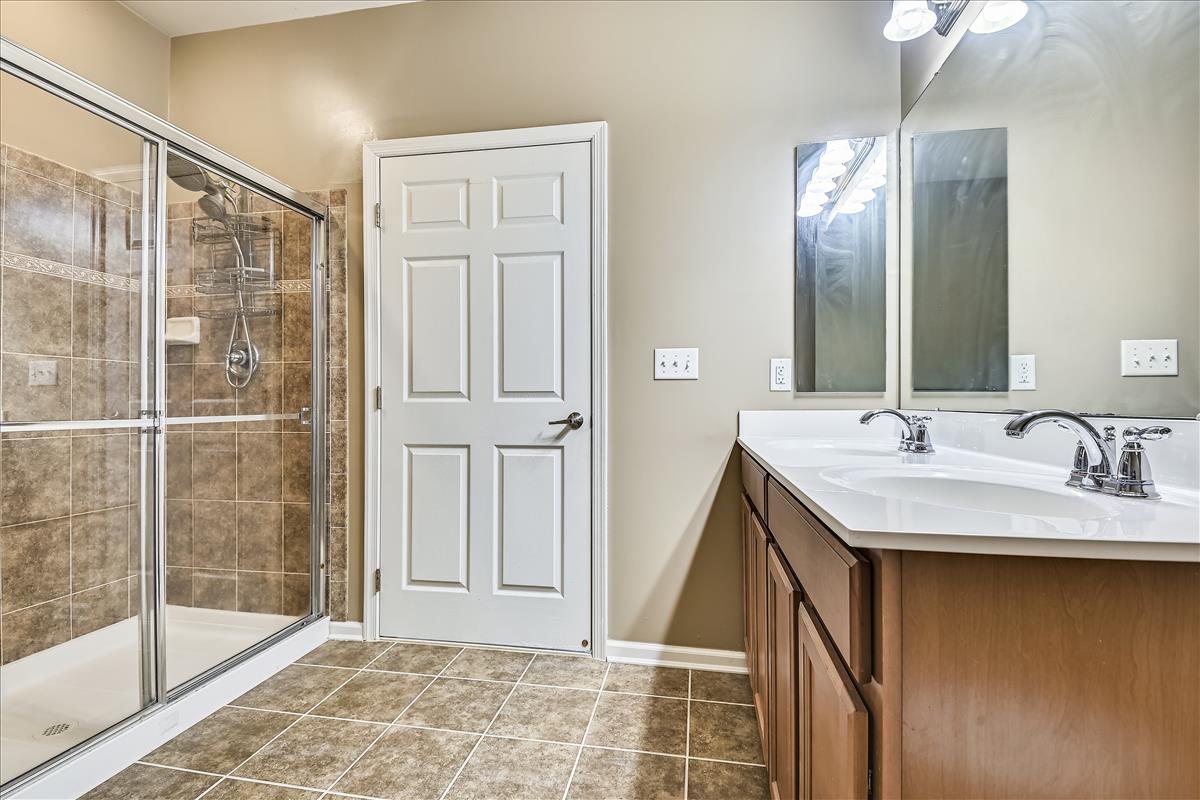 5303 Wyndholme Circle — Unit 1 — photo 8