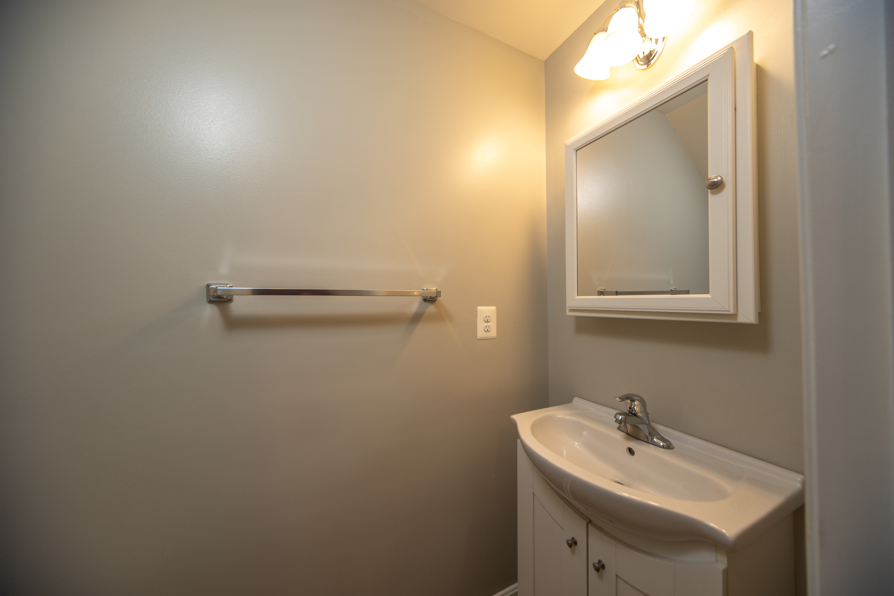 40 Winters Lane — Unit 1 — photo 4