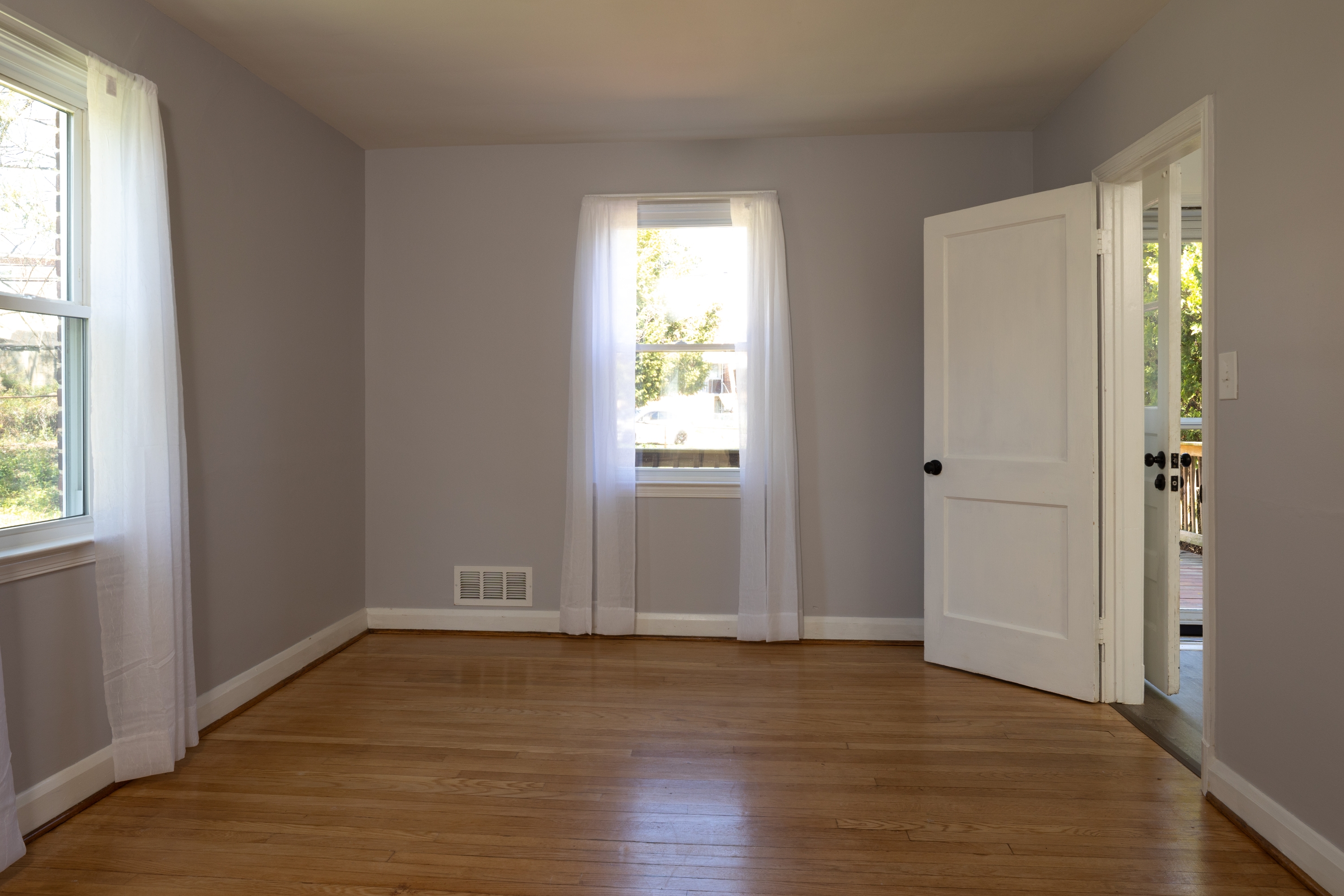 201 Medwick Garth East — Unit 1 — photo 5