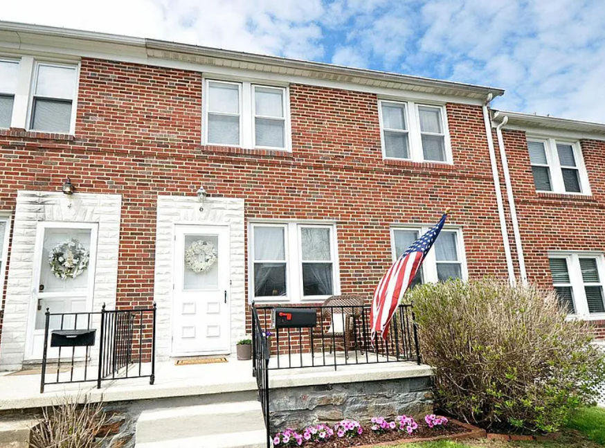 6 Briarwood Road — space 1