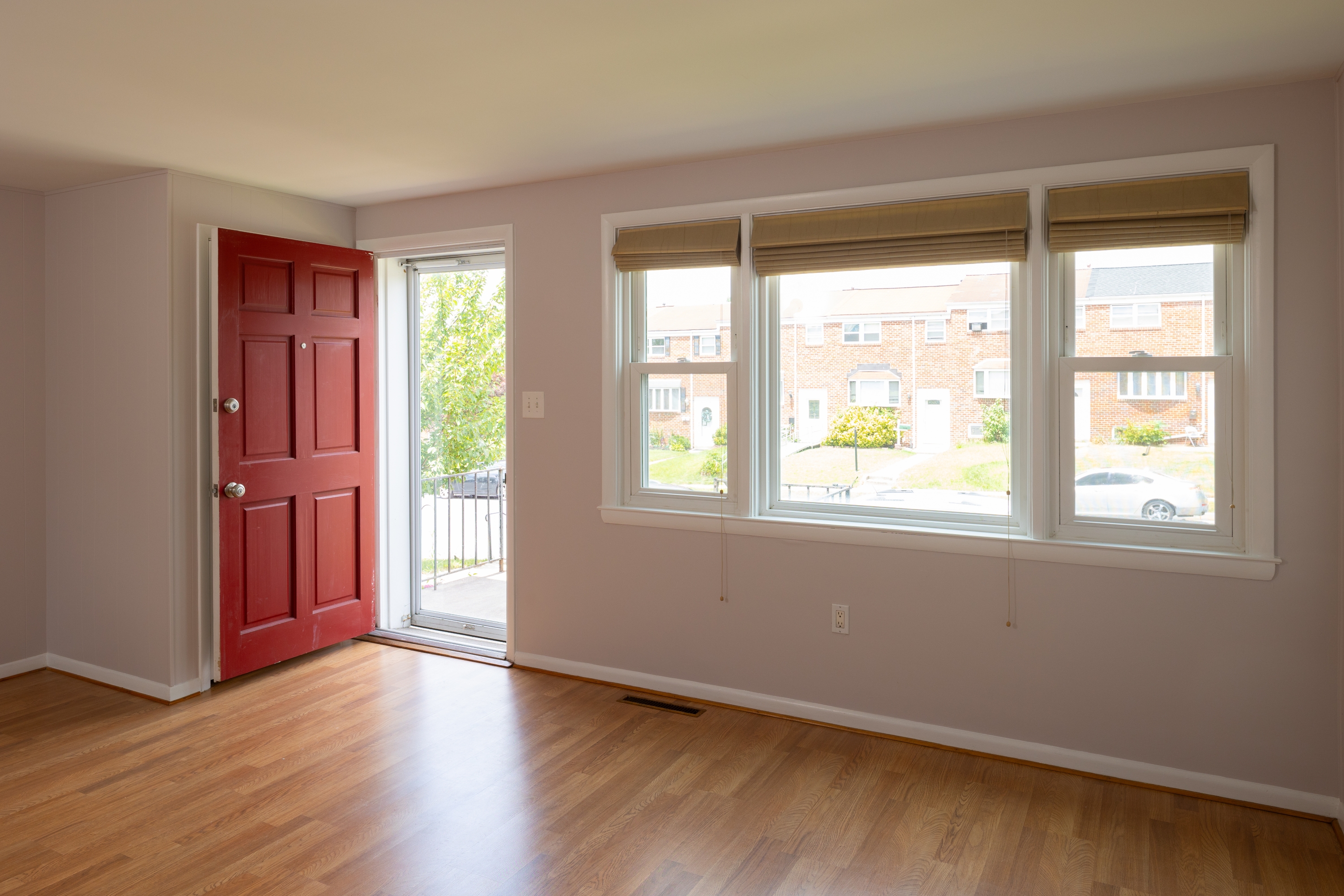 1107 Circle Drive — Unit 1 — photo 2